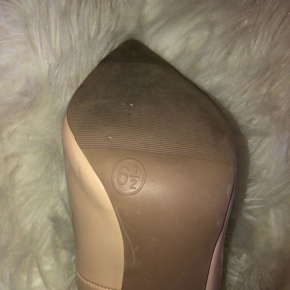 High heels . - Picture 3 of 3